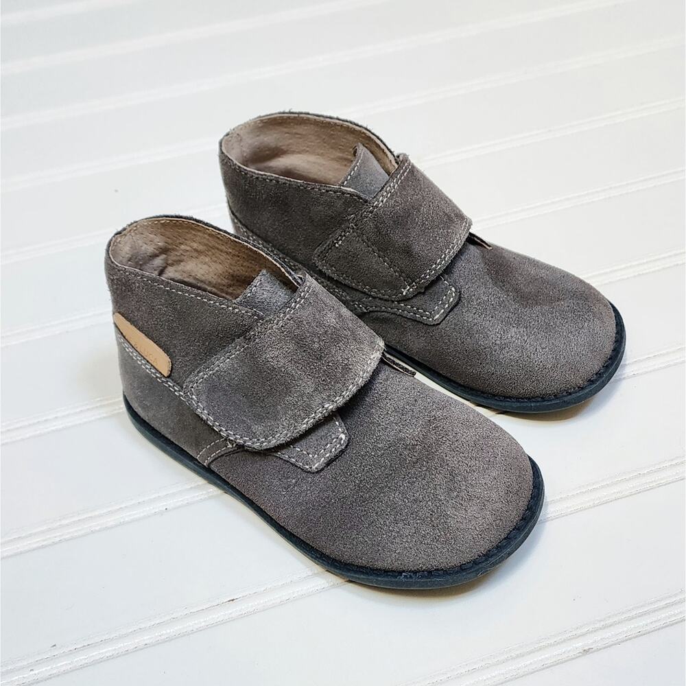 Livie & Luca Pollock Gray Suede Boots